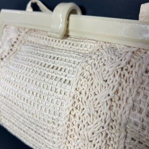 VTG Crotchet Knit Fabric Handbag Purse With Plastic Clasp Closure Boho Granny